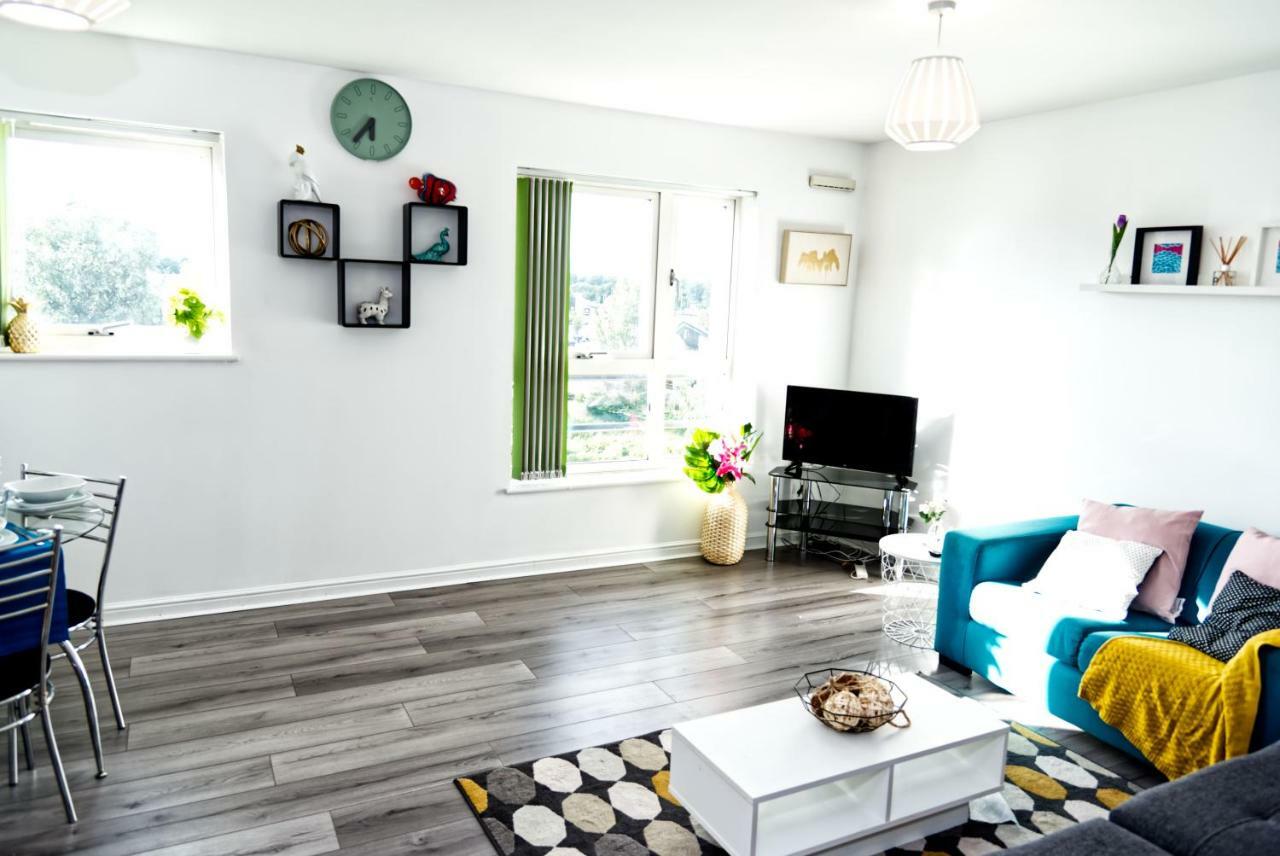 The Pent House - Lushio Apartments Нортхамптън Екстериор снимка
