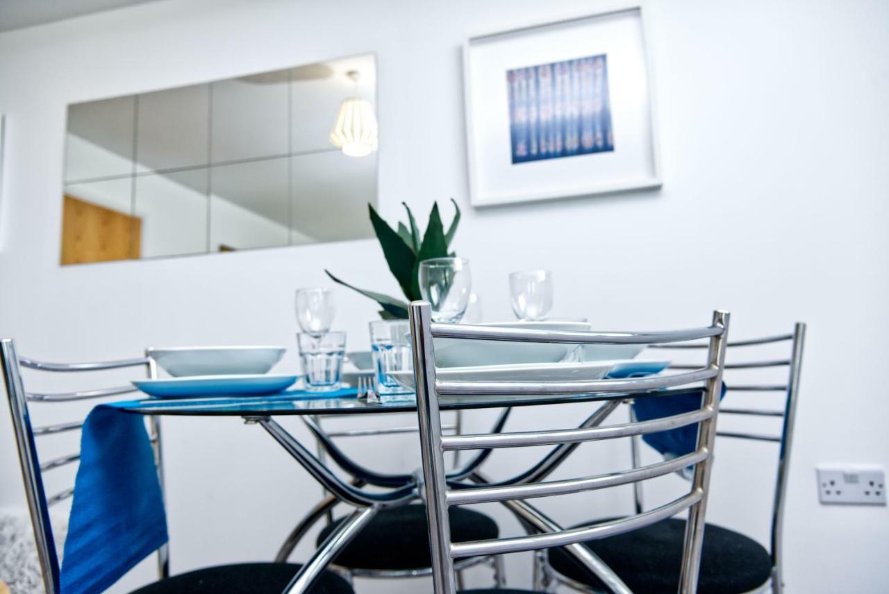 The Pent House - Lushio Apartments Нортхамптън Екстериор снимка